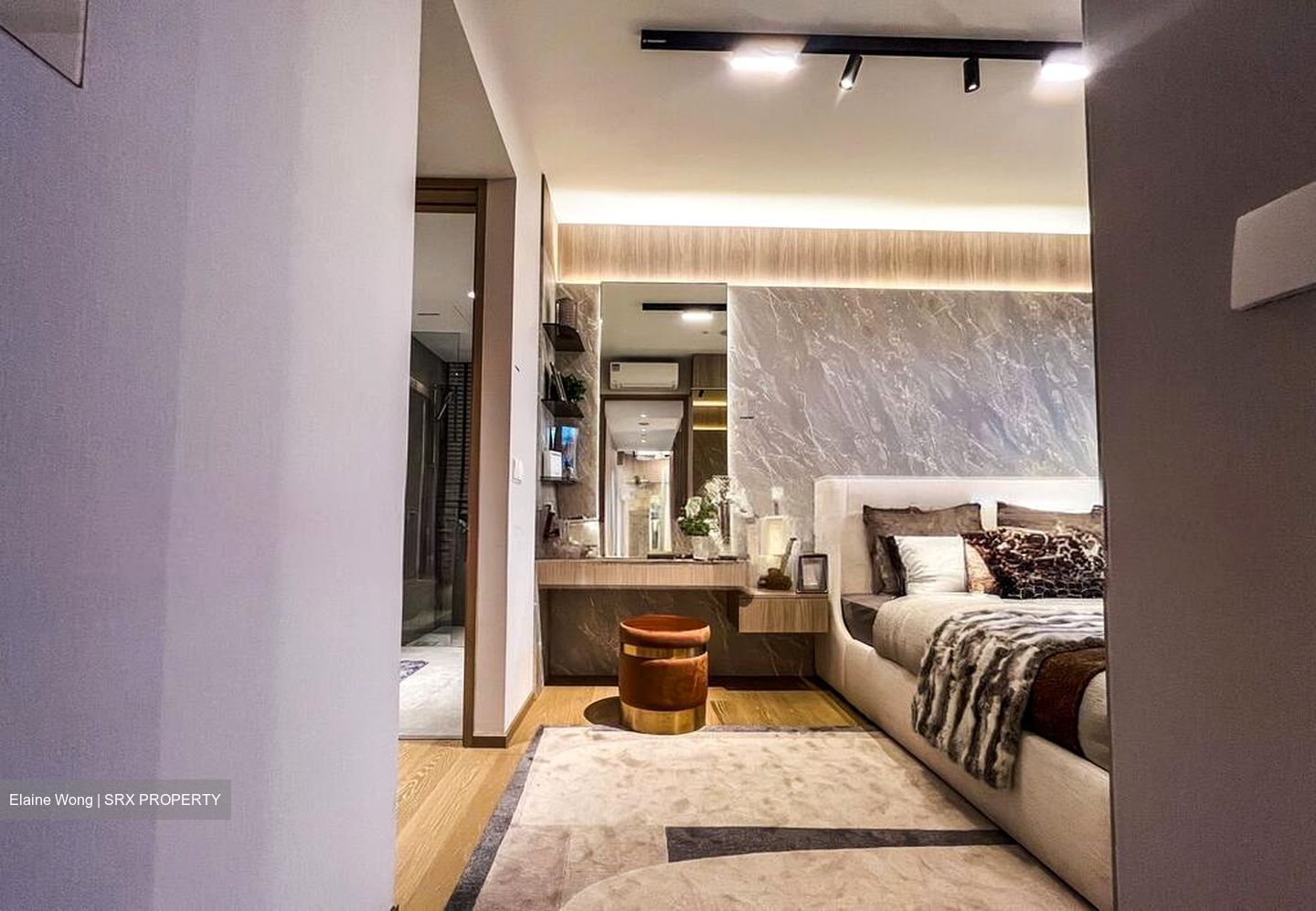 Commonwealth Towers (D3), Condominium #504922971